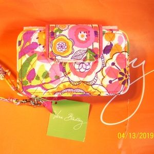 Vera Bradley Smartphone Wristlet Wallet Clementine
